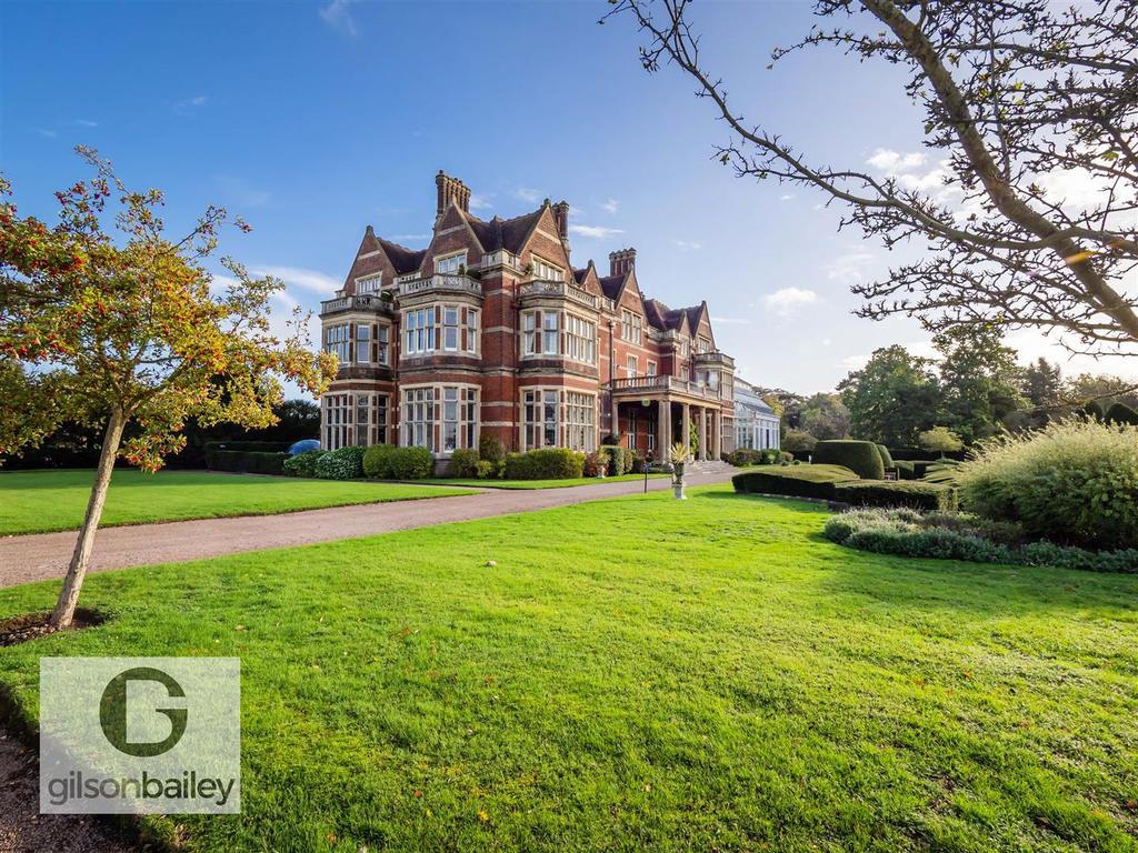 14 Whitlingham Hall-22.jpg