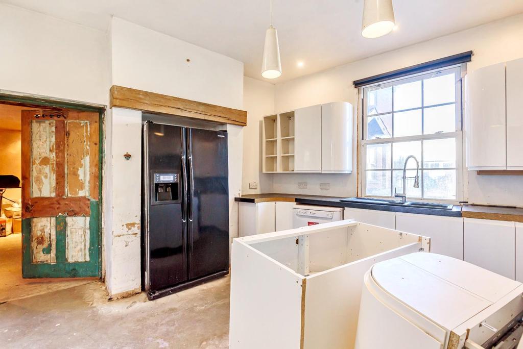 Kitchen breakfast room