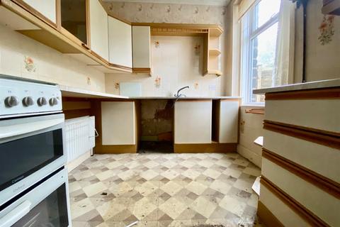 51 Binn Road, Marsden, Huddersfield, HD7 6HF