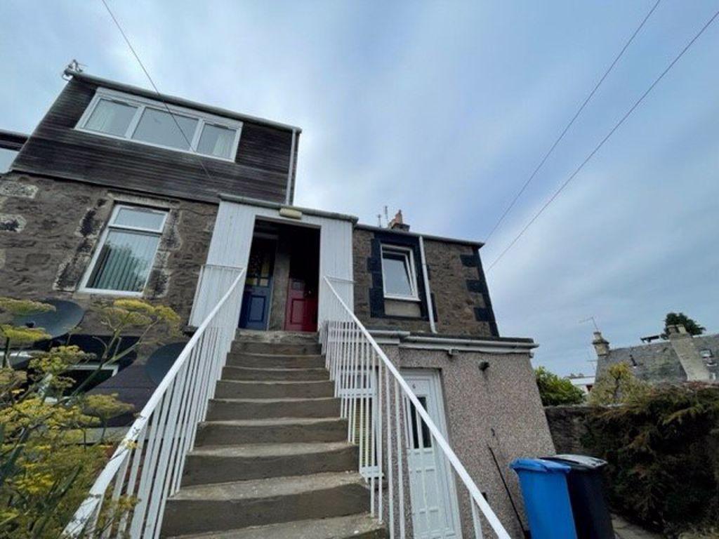 Pond Lane, Tayport, Fife 1 bed flat £550 pcm (£127 pw)