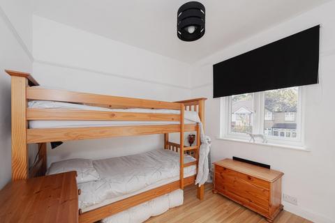 99 Wickham Avenue, Cheam, Sutton, SM3 8EB