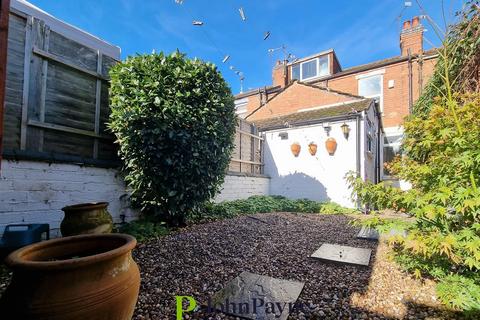 31 Hawkins Road, Coventry, CV5 6HZ