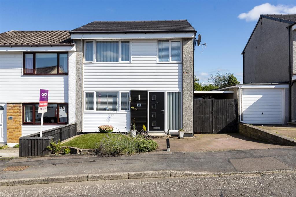 Pinewood Avenue, Lenzie, Glasgow 3 bed semidetached house £232,500