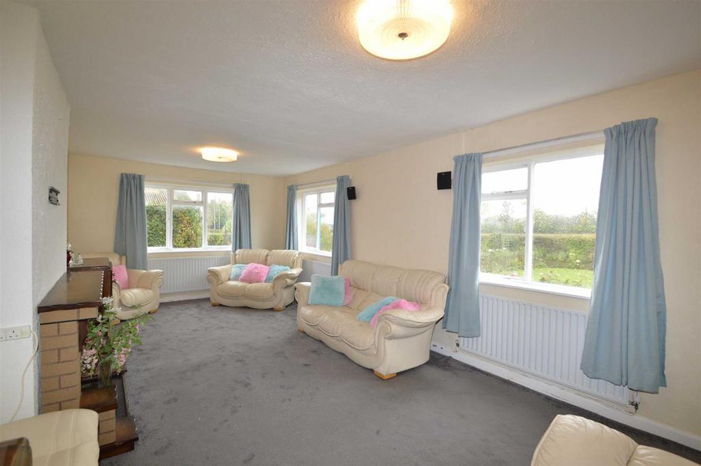 White Gritt, Minsterley, Shrewsbury 3 bed country house for sale £400,000