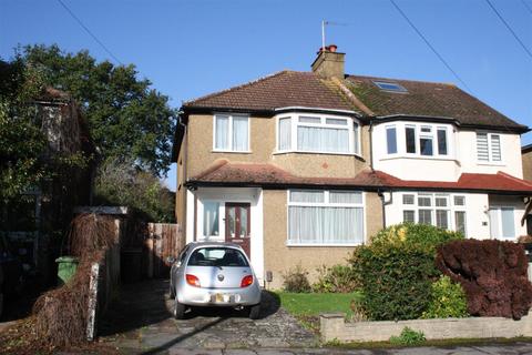 3 bedroom semi-detached house for sale - Chessington Close, West Ewell