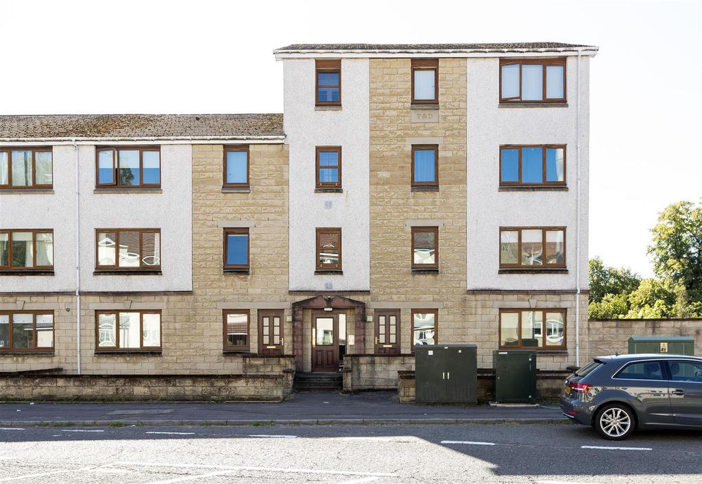 Main Street, Lennoxtown, Glagsow 2 bed flat £125,000