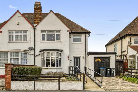 3 bedroom semi-detached house for sale - Mitchell Road, Palmers Green, London N13