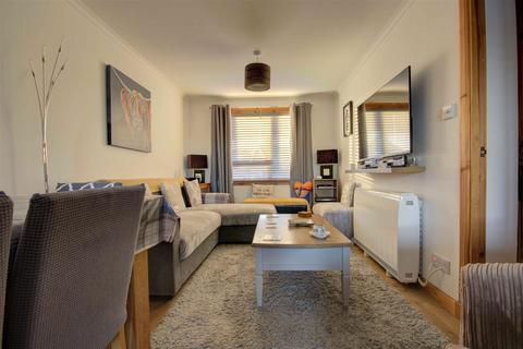 1 bedroom flat for sale - 10 Elizabeth Gardens, Dornoch Sutherland IV25 3NP