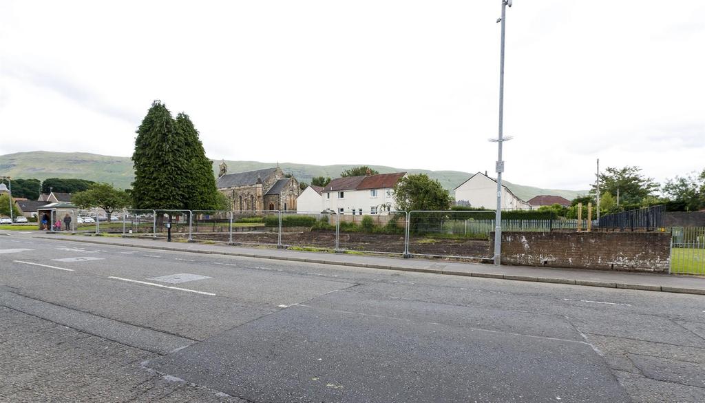 Main Street, Lennoxtown, Glasgow Property £150,000