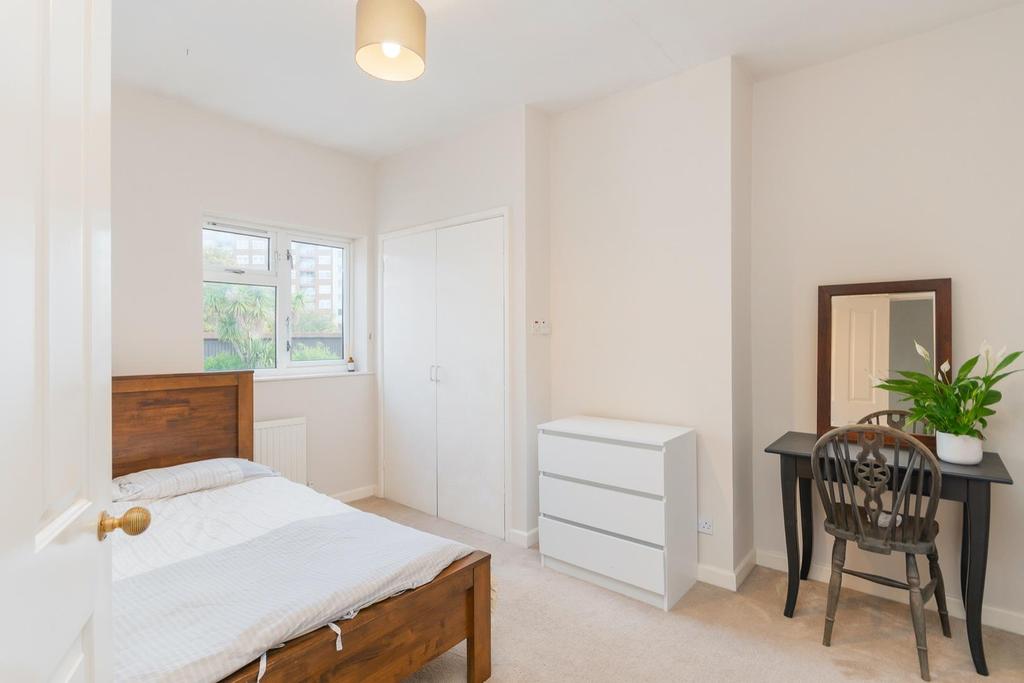 DAORETAGNOTHSA83 - Bedroom C.jpg