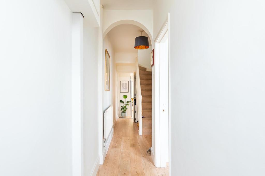 DAORETAGNOTHSA83 - Hallway A.jpg