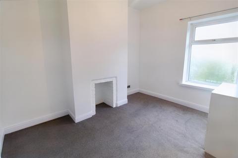 3 bedroom terraced house for sale - Pymroyd, Milnsbridge, Huddersfield, HD4 5PB