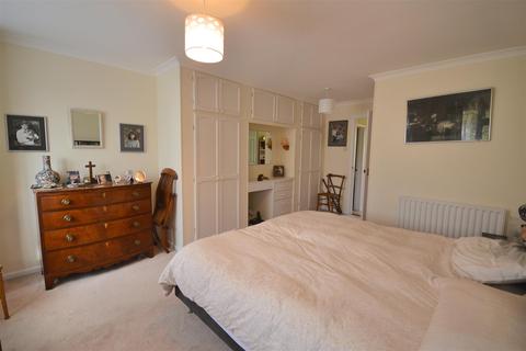 2 Apollo Close, Dorchester, DT1 2QP
