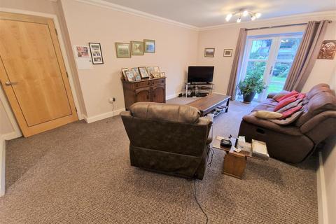 2 bedroom retirement property for sale, Crapstone, Yelverton