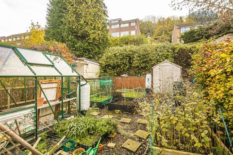 207 Bell Hagg Road, Sheffield, S6 5DA