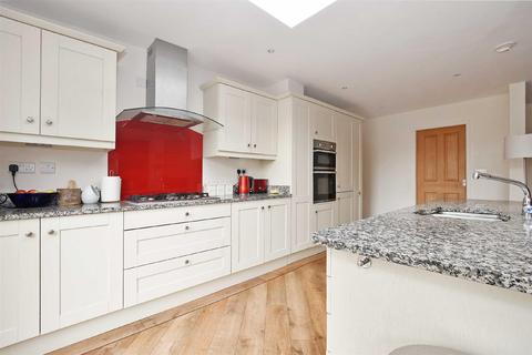 9 Conalan Avenue, Sheffield, S17 4PG