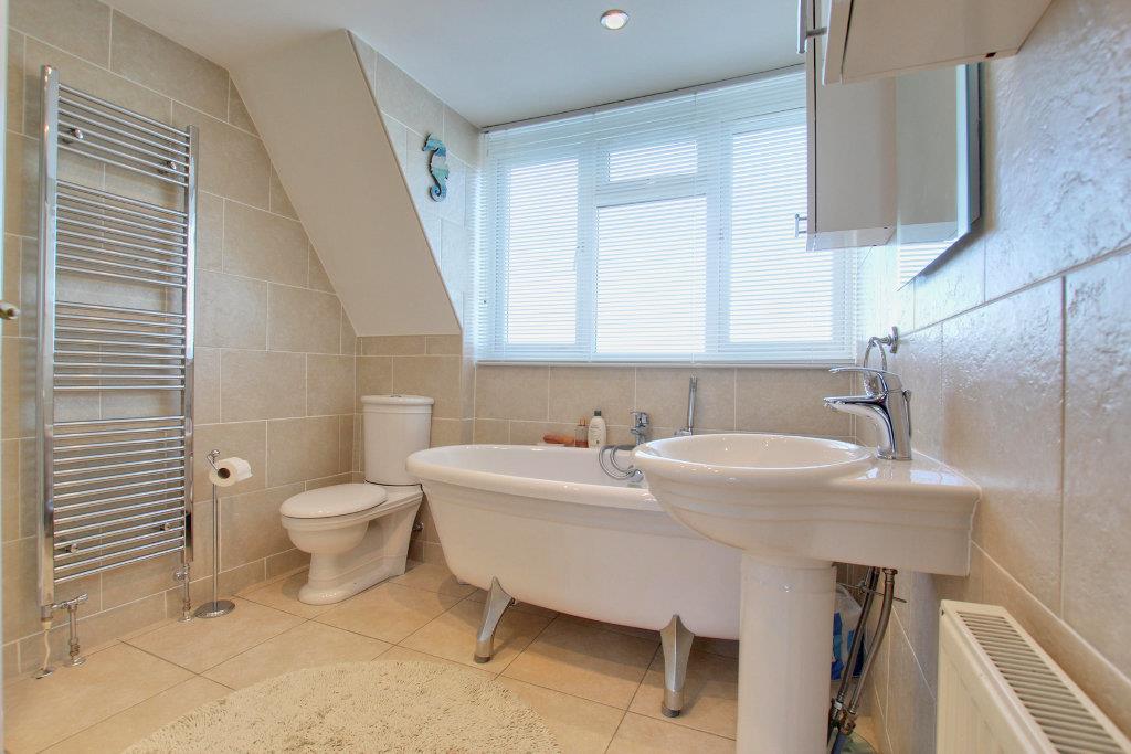 Bathroom/w.c.