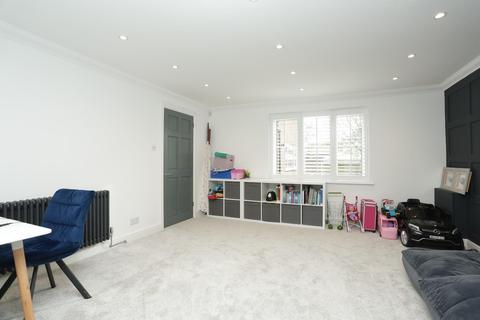 4 bedroom detached house for sale - Francis Close, Cliffsend, Ramsgate