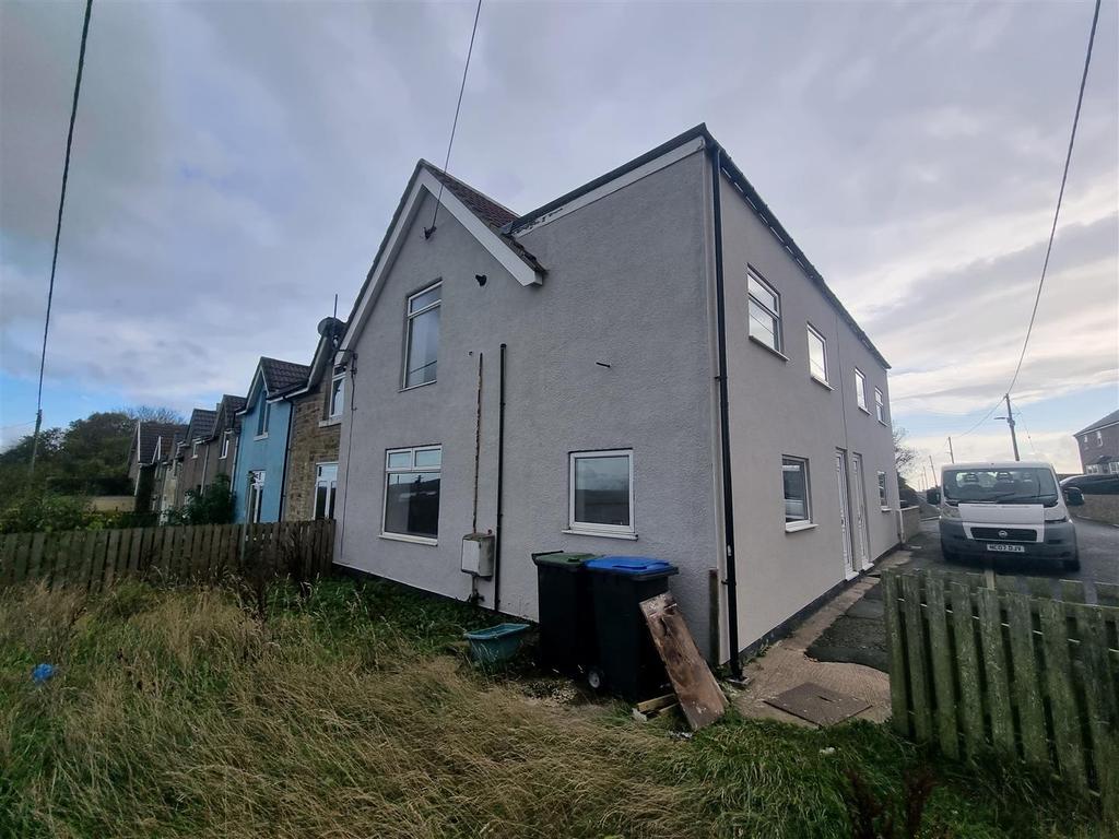 Stanley Terrace, Stanley, Crook 2 bed terraced house £450 pcm (£104 pw)