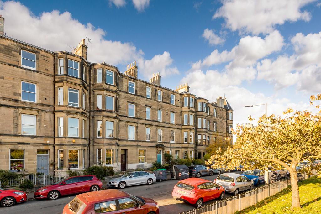 Flat 7, 38 Harrison Gardens... 1 bed flat £270,000