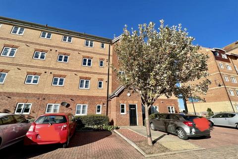 2 bedroom apartment to rent, Drake House, Hartlepool