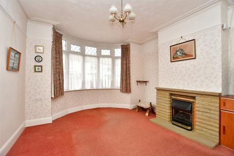 90 Second Avenue, Gillingham, ME7 2HS