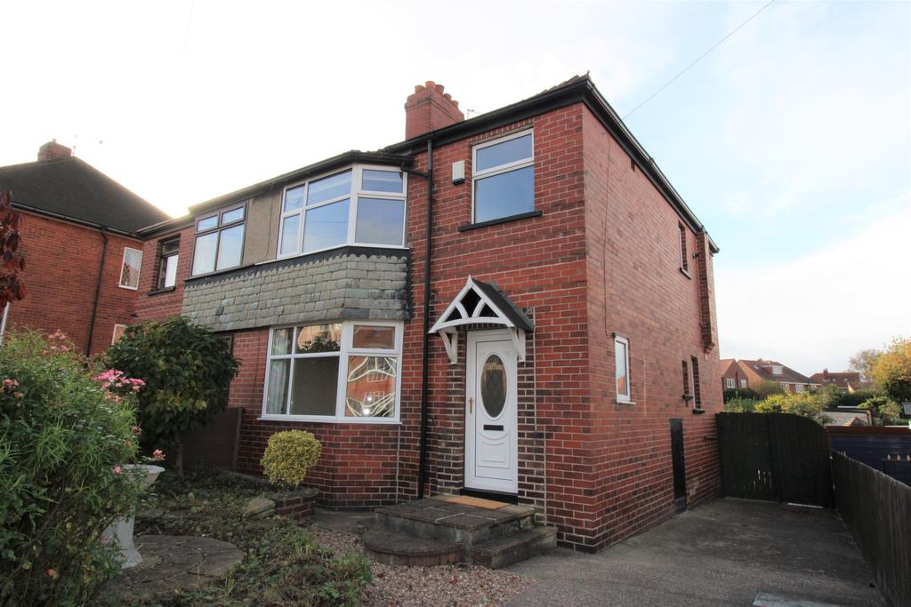 Queens Drive, Barnsley 3 bed semidetached house £175,000