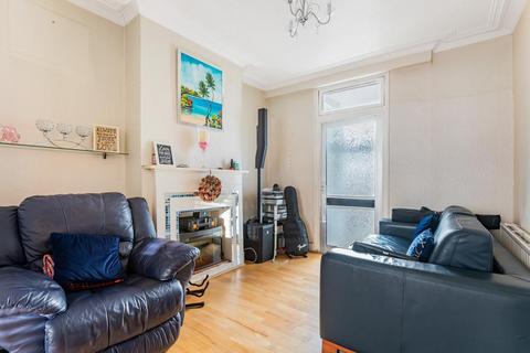 100 Malpas Road, London, SE4 1BU