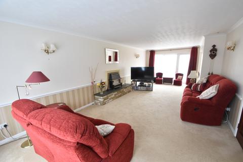 11 Chartwell Drive, Luton, LU2 7JD