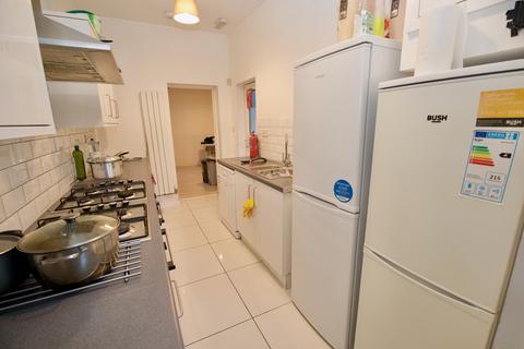 6 bedroom end of terrace house for sale - Paynes Lane, Coventry, CV1