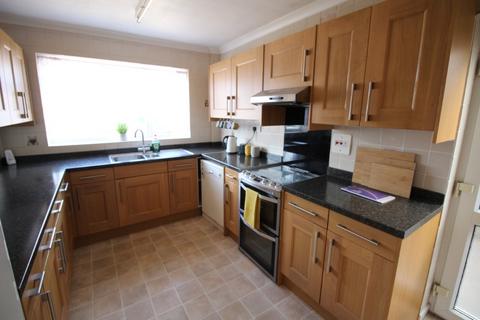 3 bedroom detached house to rent, Bentley Close, Upwood, PE26