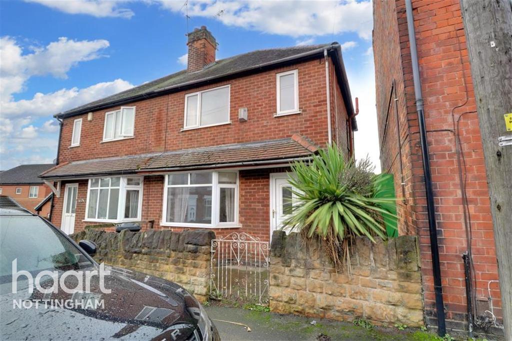 Edwin Street, Daybrook, NG5 3 bed semidetached house £850 pcm (£196 pw)