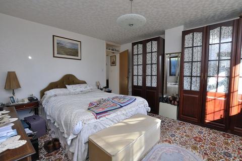 12 Bracken Close, Whitby, YO22 4HP