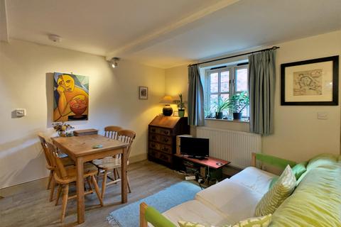 1 bedroom terraced house to rent, Queens Row, Wantage,