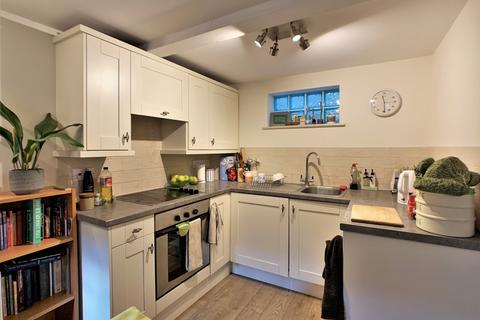 1 bedroom terraced house to rent, Queens Row, Wantage,