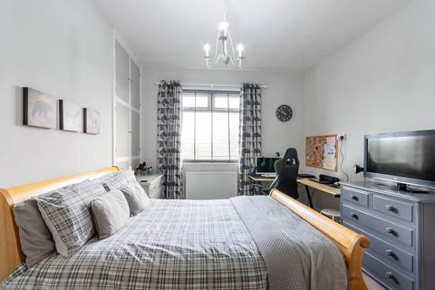 35 Cobwell Road, Retford, DN22 7BW