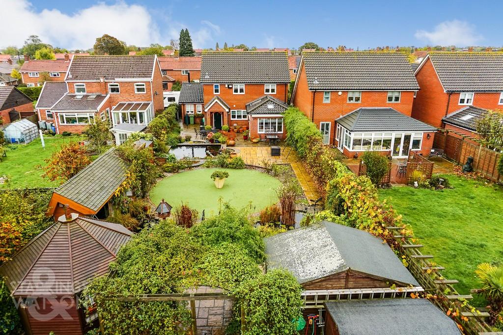 Field Lane, Hempnall, Norwich 4 bed detached house for sale £570,000