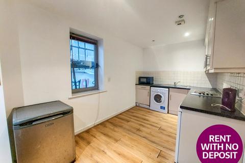 2 bedroom flat to rent, Montana House, 136 Princess Street, Southern Gateway, Manchester, M1