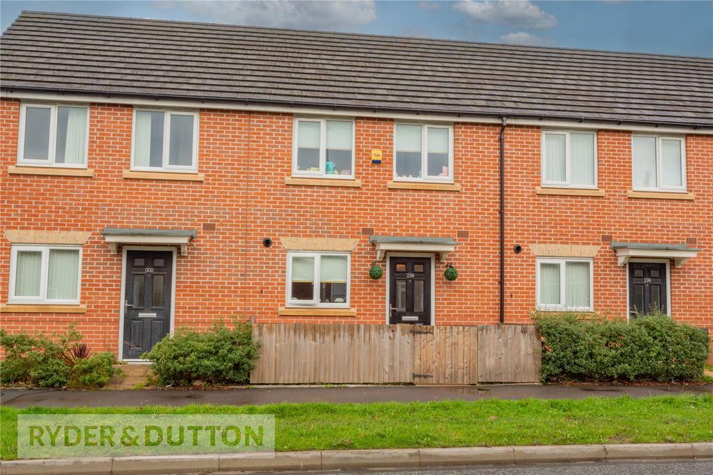 Windermere Road, Middleton... 2 bed terraced house £165,000