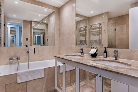 2 bedroom apartment to rent, Westferry Circus, London, E14