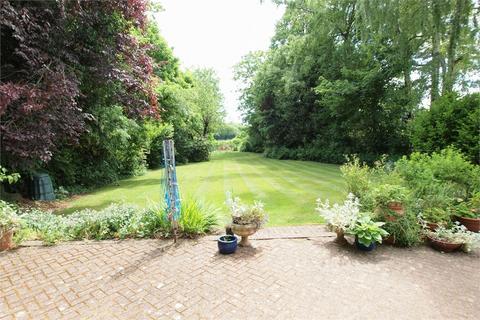 Thorn Cottage Downe Road, Keston, BR2 6AD