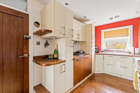 42d East Cliff, Folkestone, CT19 6BX