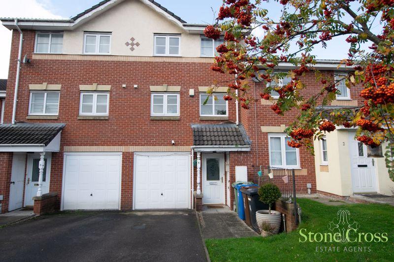 Mossfield Close, Tyldesley M29 8RL 3 bed townhouse for sale £190,000