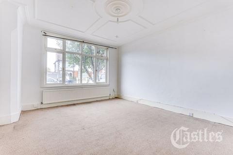 3 bedroom semi-detached house for sale - Upsdell Avenue, London, N13