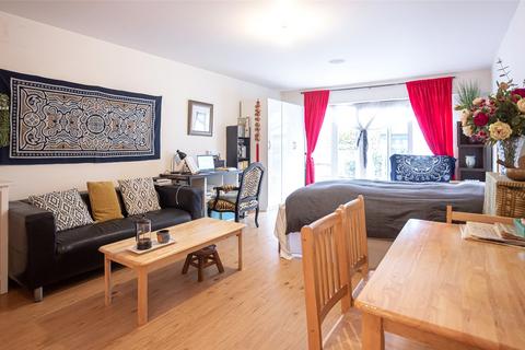 undefined, Boulevard Drive, Beaufort Park, Colindale, NW9