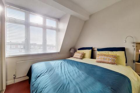 69 Hillcrest Road, Bromley, BR1 4SA