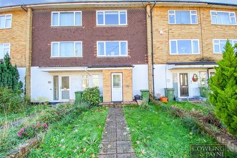 3 bedroom townhouse for sale - London Road, Wickford