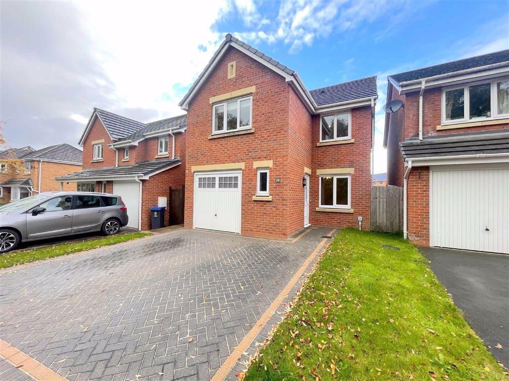 Clover Grove, Leekbrook 4 bed detached house £925 pcm (£213 pw)