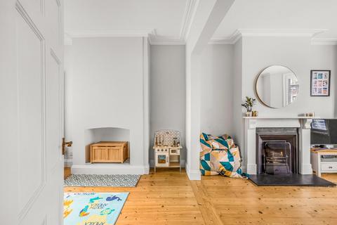 35 Almorah Road, Bristol, BS3 4QQ