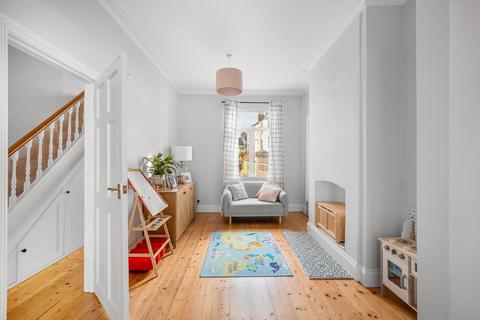 35 Almorah Road, Bristol, BS3 4QQ